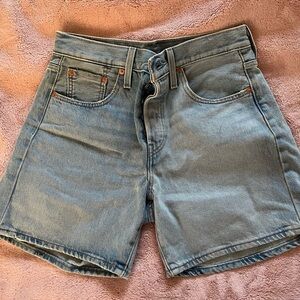 Levi's Classic Blue Denim Jeans